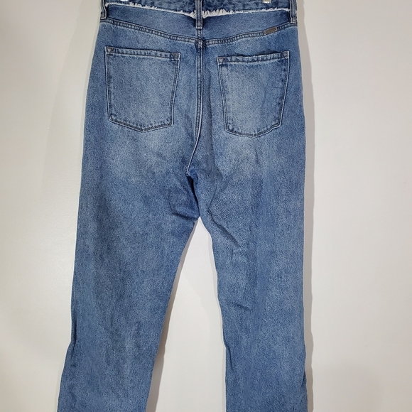KanCan Ultra Distressed Edgy 90's Boyfriend Jeans Button Fly Size 11 - Picture 7 of 10